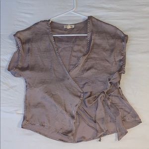 Silence and Noise tie top